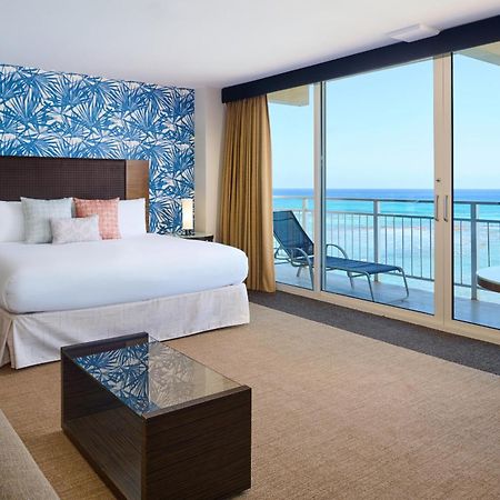 Kaimana Beach Hotel Гонолулу Екстер'єр фото
