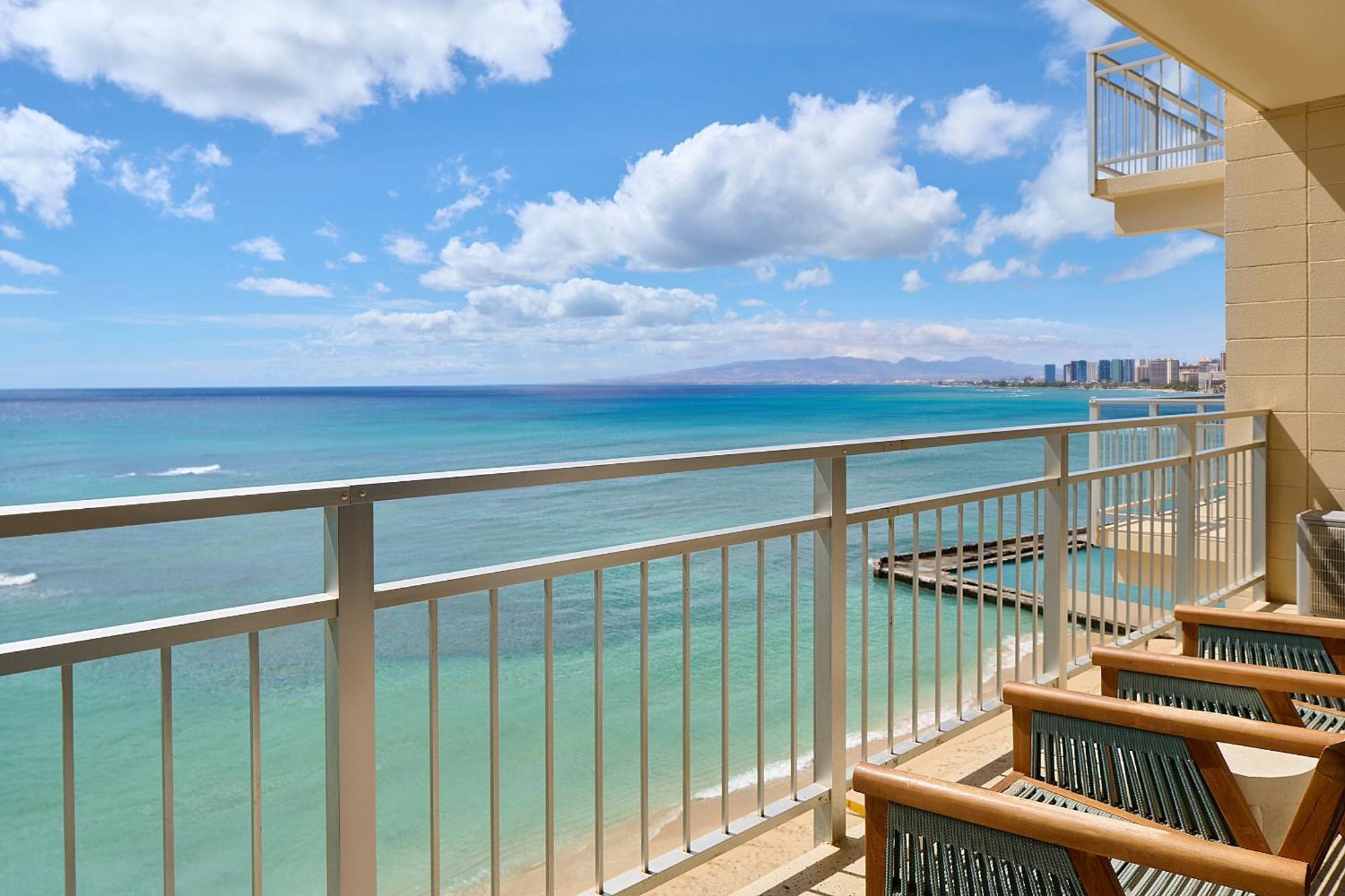 Kaimana Beach Hotel Гонолулу Екстер'єр фото