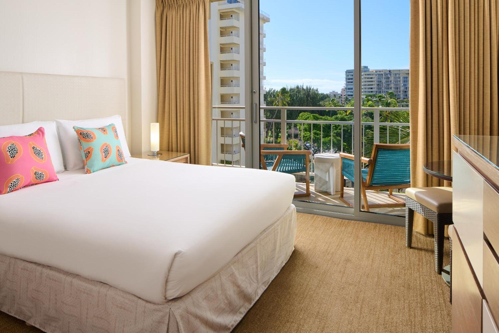 Kaimana Beach Hotel Гонолулу Екстер'єр фото